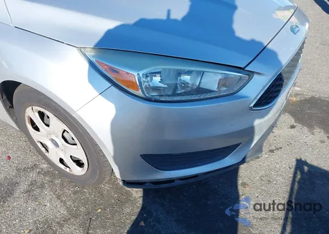 2016 Ford Focus S from USA, damaged, VIN 1FADP3E20GL405556